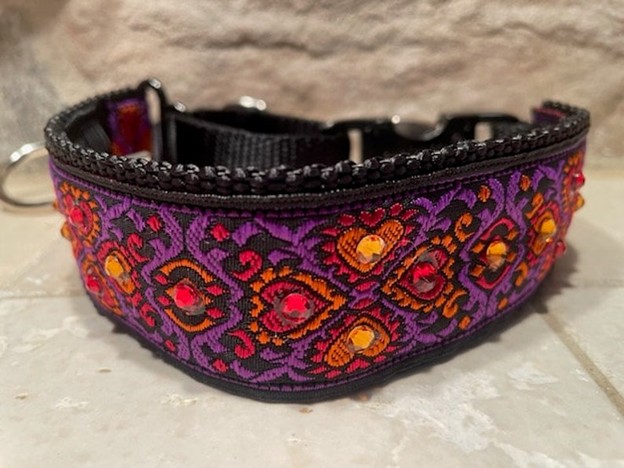 K-9 Hidden Prong Training Collar - Jacquard Ribbon - with or without Swarovski Crystals - Hearts & Clover - Image 3